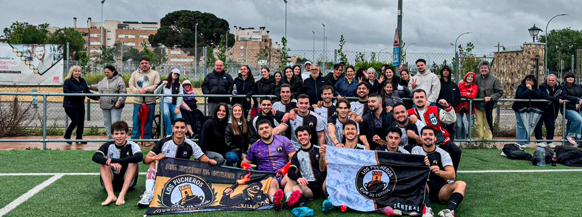 Photo de groupe de Pucheros CF